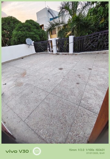 Balcony in 2 BHK Independent House at Gomti Nagar – for Rent