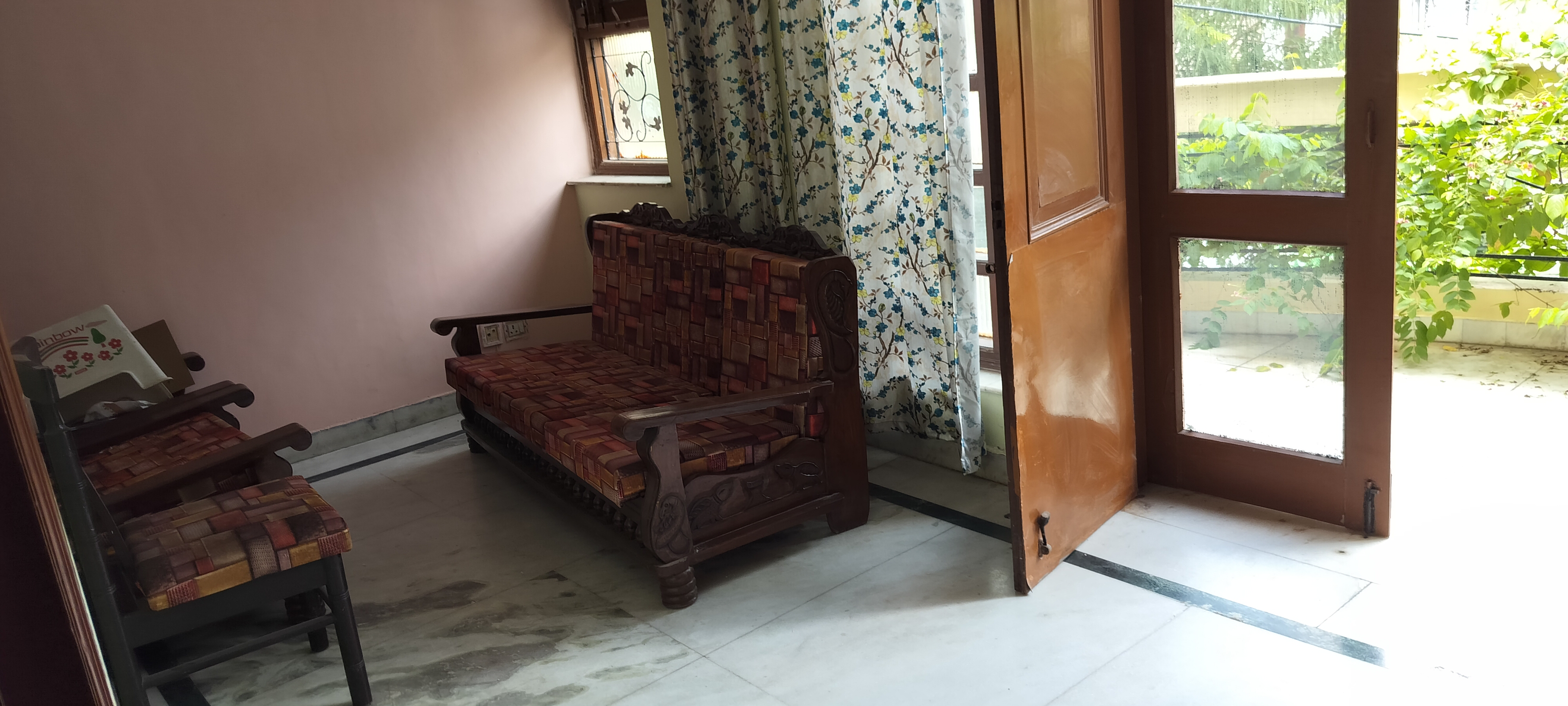 1.5 BHK + Pooja Room Independent House For Rent in RWA Apartments Sector 41