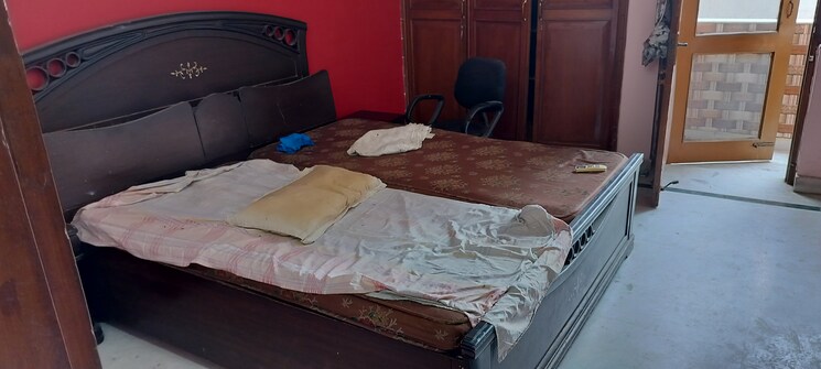 Bedroom, rwa-apartments-sector-41 1.5 Bedroom 1200 Sq.Ft. Independent House In Sector 41 Noida 8926480