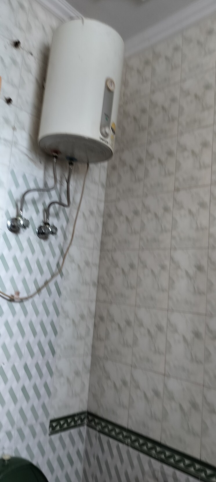 Bathroom, rwa-apartments-sector-41 1.5 Bedroom 1200 Sq.Ft. Independent House In Sector 41 Noida 8926480