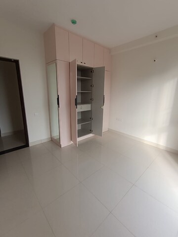 Room in 3 BHK Apartment at Brigade Cornerstone Utopia, Varthur – for Rent
