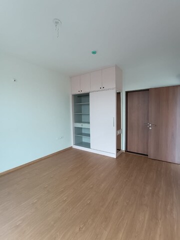 Room in 3 BHK Apartment at Brigade Cornerstone Utopia, Varthur – for Rent