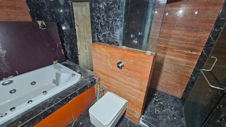 Team Area, prabhadevi 4 Bedroom 3000 Sq.Ft. Apartment In Prabhadevi Mumbai 8926478