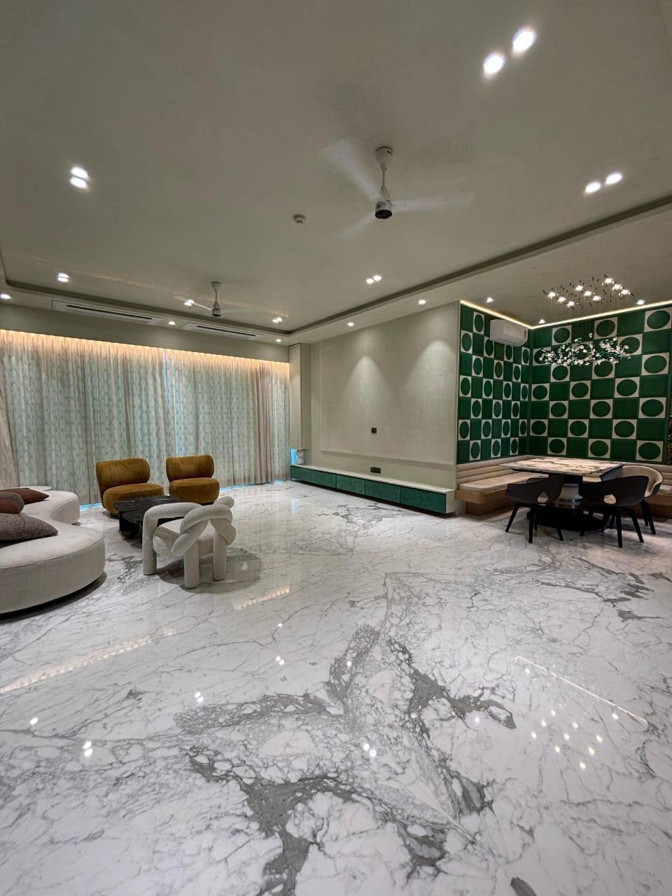 4 BHK + Servant Room Apartment For Rent in Raheja Imperia