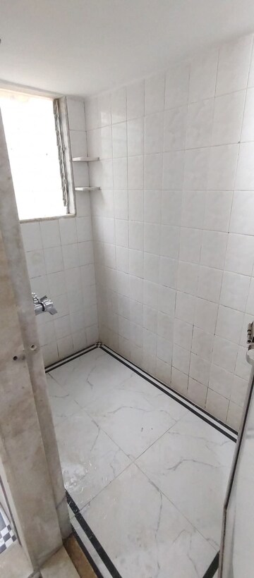 Bathroom in 1 BHK Apartment at Andheri West – for Rent
