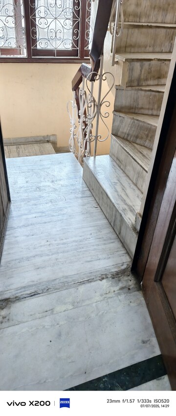 3 BHK Builder Floor For Rent in Lajpat Nagar