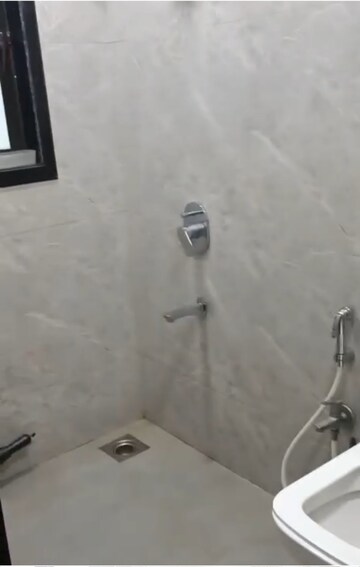 2 BHK Apartment For Rent in Amrut Apartment	Matunga East, Matunga East
