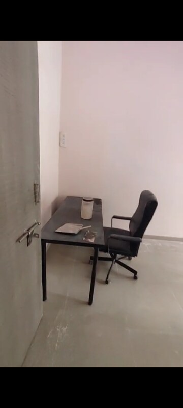 Bedroom in 1 BHK Apartment at Venus CHS Andheri, Andheri West – for Rent