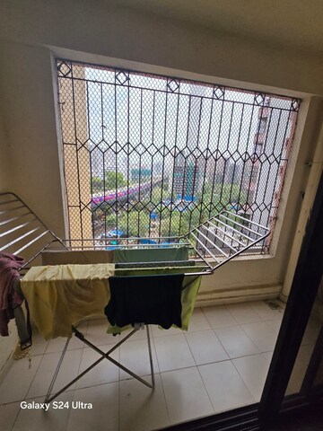 Master Bedroom in 2 BHK Apartment at Saptrishi Juhu Serene, Dn Nagar – for Rent