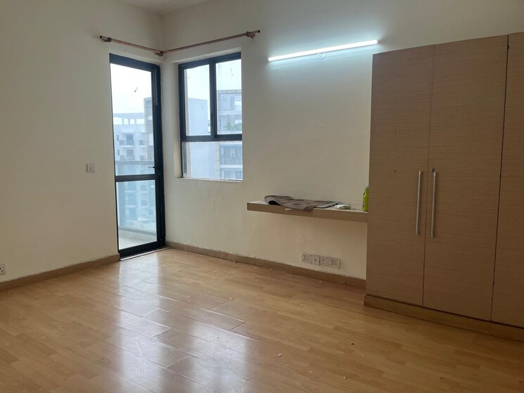 Room, unitech-uniworld-gardens 3 Bedroom 2086 Sq.Ft. Apartment In Sector 47 Gurgaon 8926515