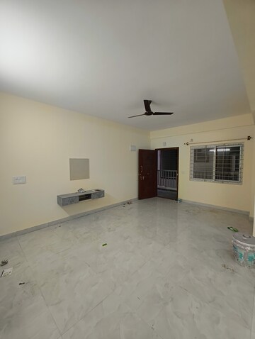 Room in 2 BHK Builder Floor at Kaggadasapura – for Rent