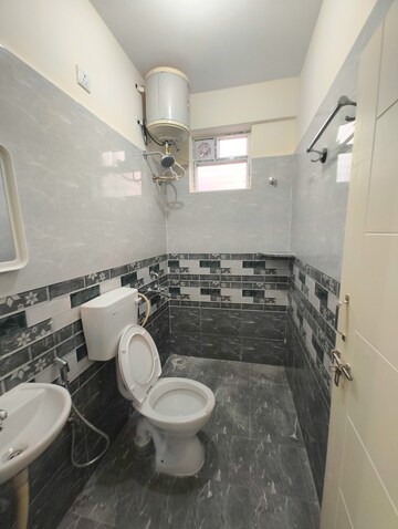 Master Bedroom in 2 BHK Builder Floor at Kaggadasapura – for Rent