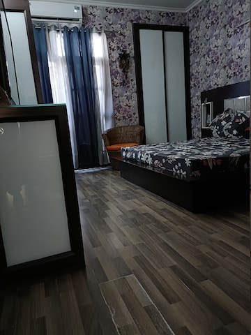 Kitchen in 2 BHK Apartment at Parsvnath Green Ville, Sector 48 – for Rent