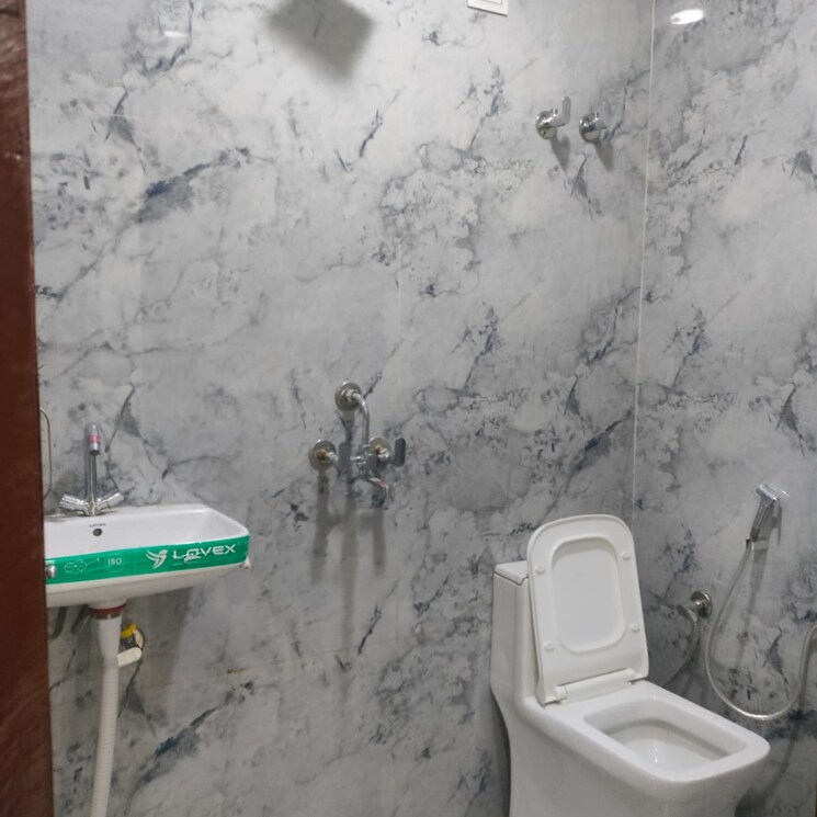 Bathroom, khirki extension 2 Bedroom 75 Sq.Yd. Builder Floor In Khirki Extension Delhi 8926525