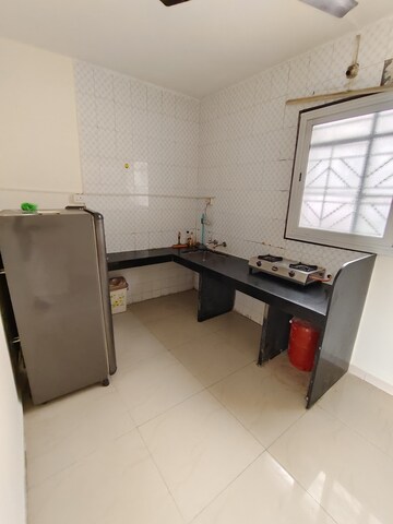 Master Bedroom in 1 BHK Apartment at Rahul Terrace, Koregaon Park – for Rent
