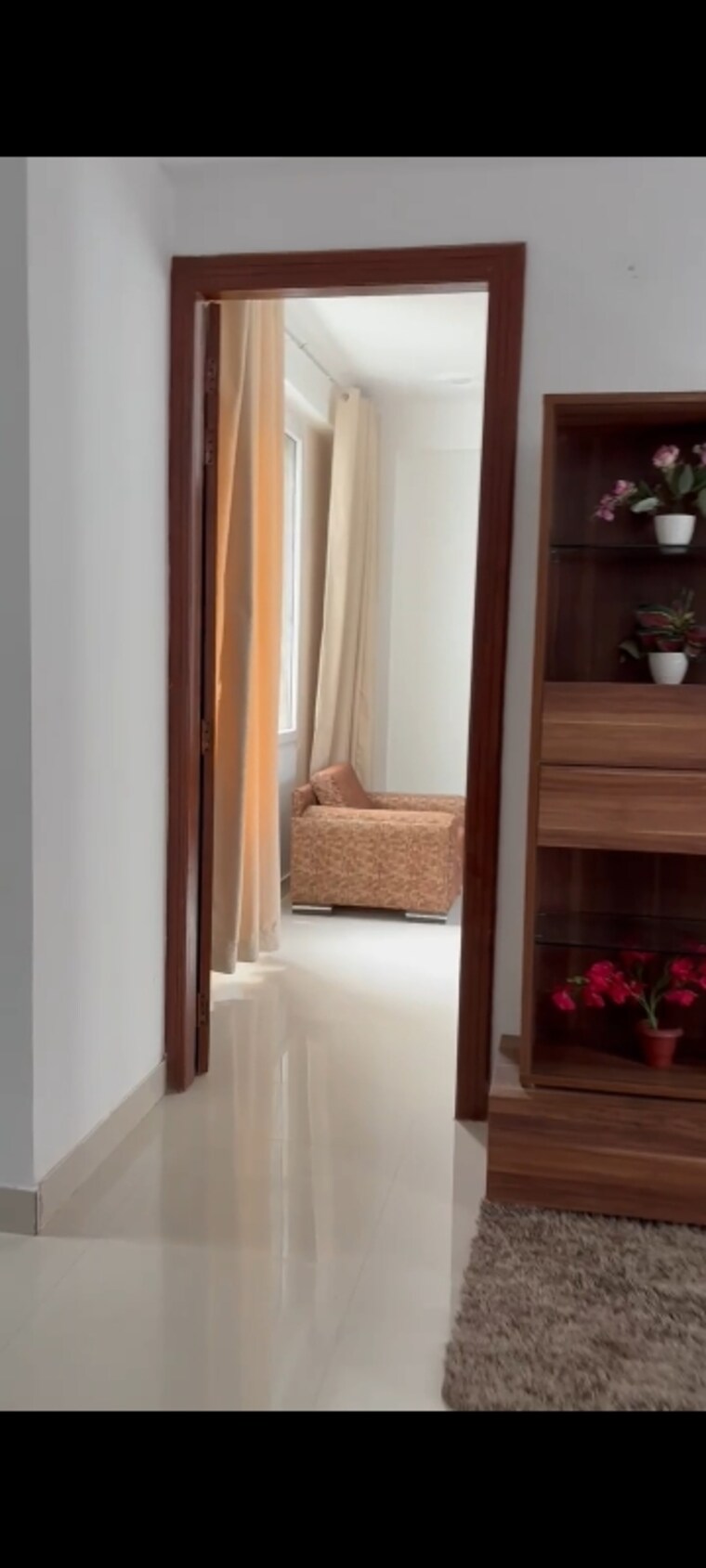 Room, bhowali shaykhet 2.5 Bedroom 1500 Sq.Ft. Apartment In BhowalI Shaykhet Nainital 8926562