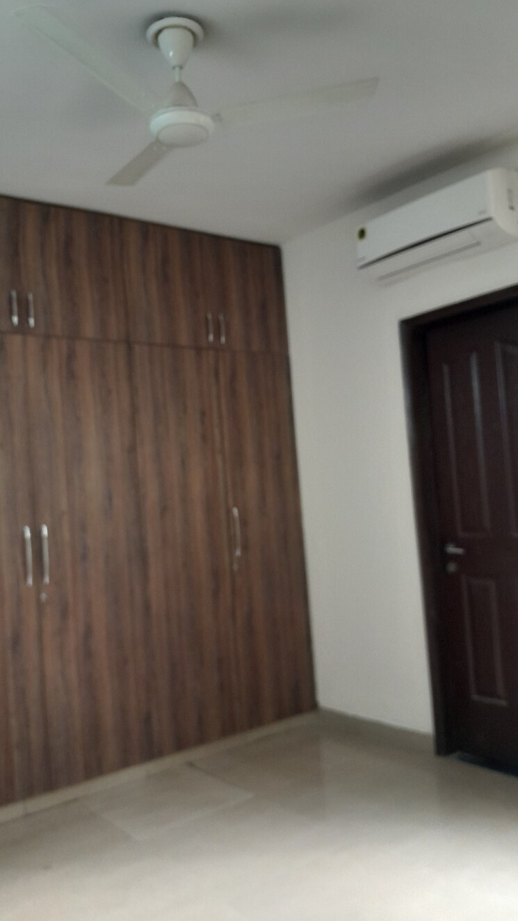 undefined, unitech-woodstock-floors 3 Bedroom 1800 Sq.Ft. Builder Floor In Sector 50 Gurgaon 8926579