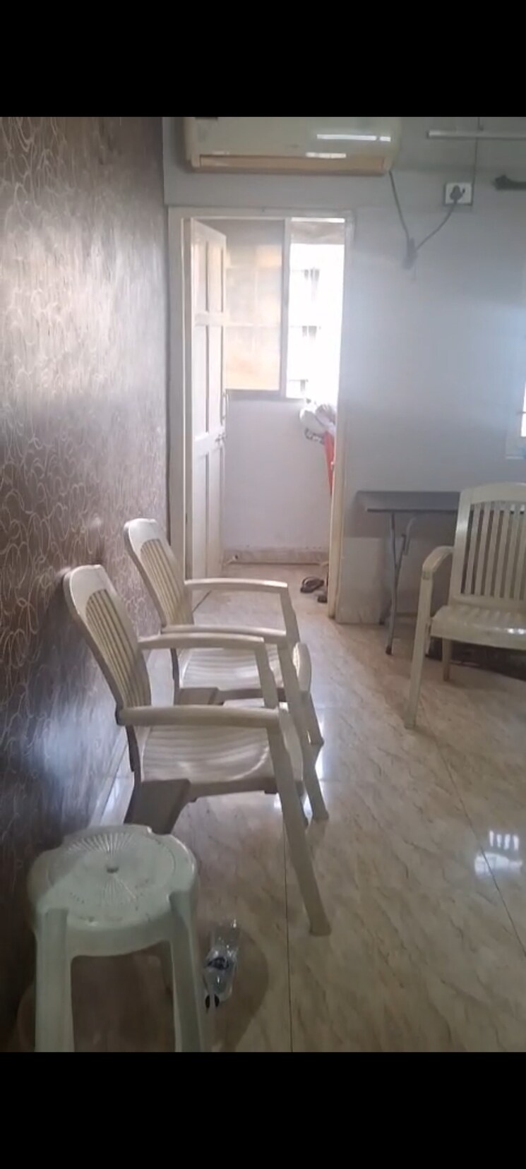 Living Room, nirmala-apartments-andheri-west 1 Bedroom 460 Sq.Ft. Apartment In Andheri West Mumbai 8926599