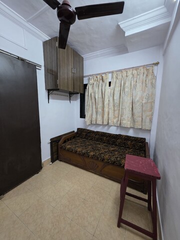 Bedroom in 3 BHK Apartment at Bombay Taximens CHS, Lbs Marg – for Rent
