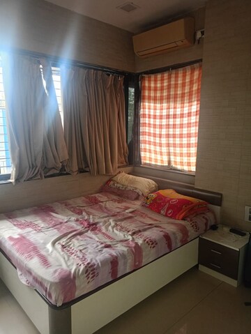 Bedroom in 2 BHK Apartment at Radha Kunj Matunga West, Matunga West – for Rent