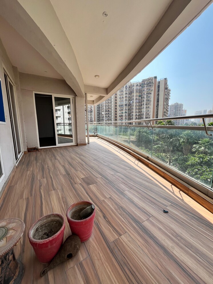 Balcony, supertech-orb 3 Bedroom 2215 Sq.Ft. Apartment In Sector 74 Noida 8926610