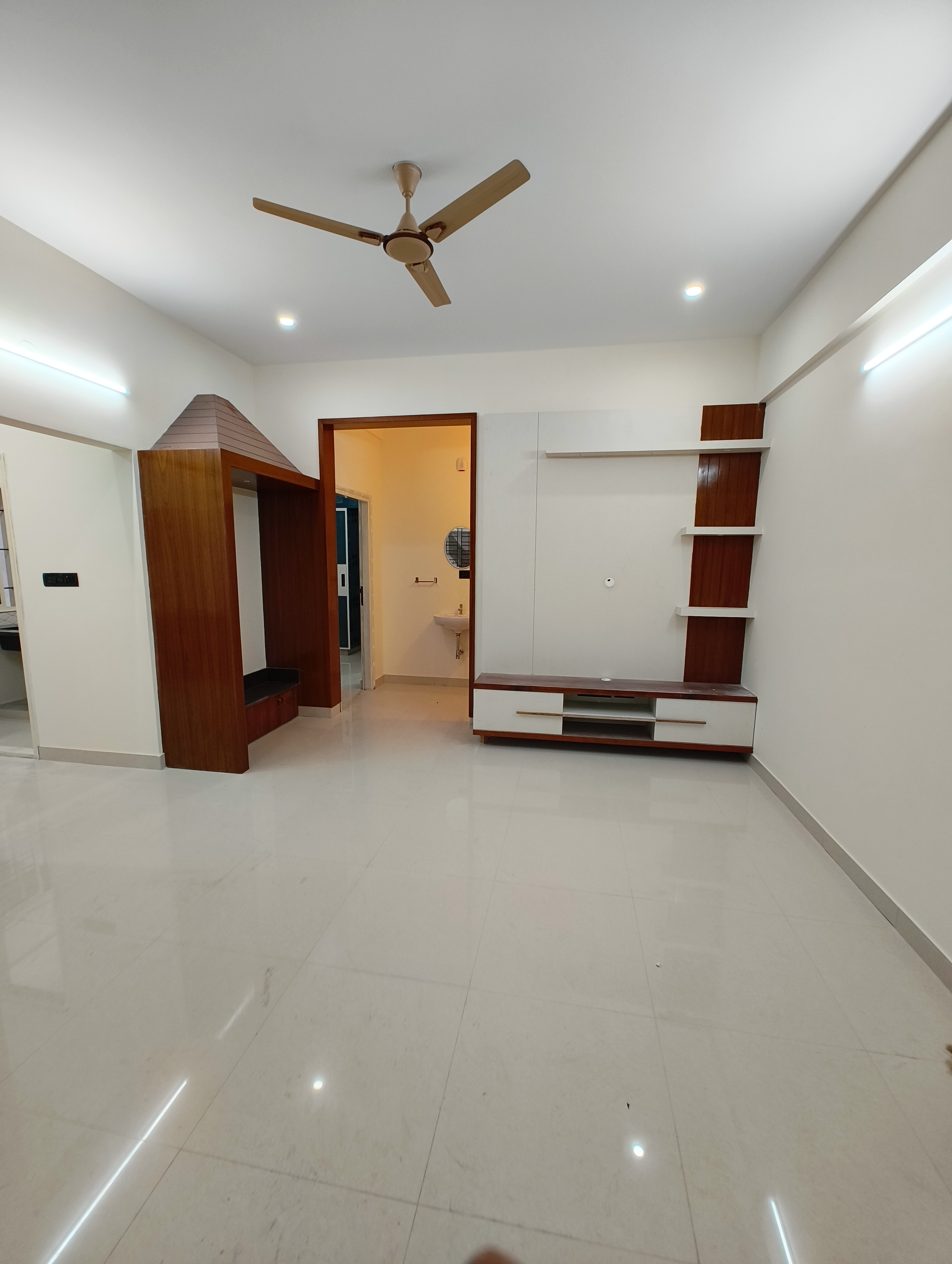 2 BHK + Pooja Room Builder Floor For Rent in Indiranagar