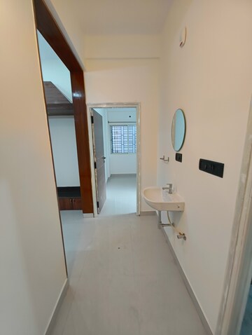 Furnished Amenities in 2 BHK Builder Floor at Indiranagar – for Rent