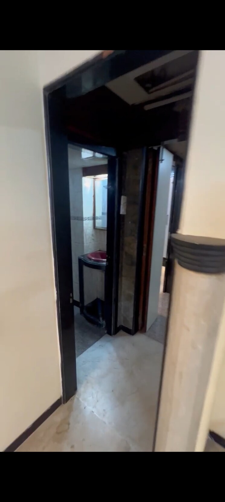 Room, andheri west 1 Bedroom 450 Sq.Ft. Apartment In Andheri West Mumbai 8926642