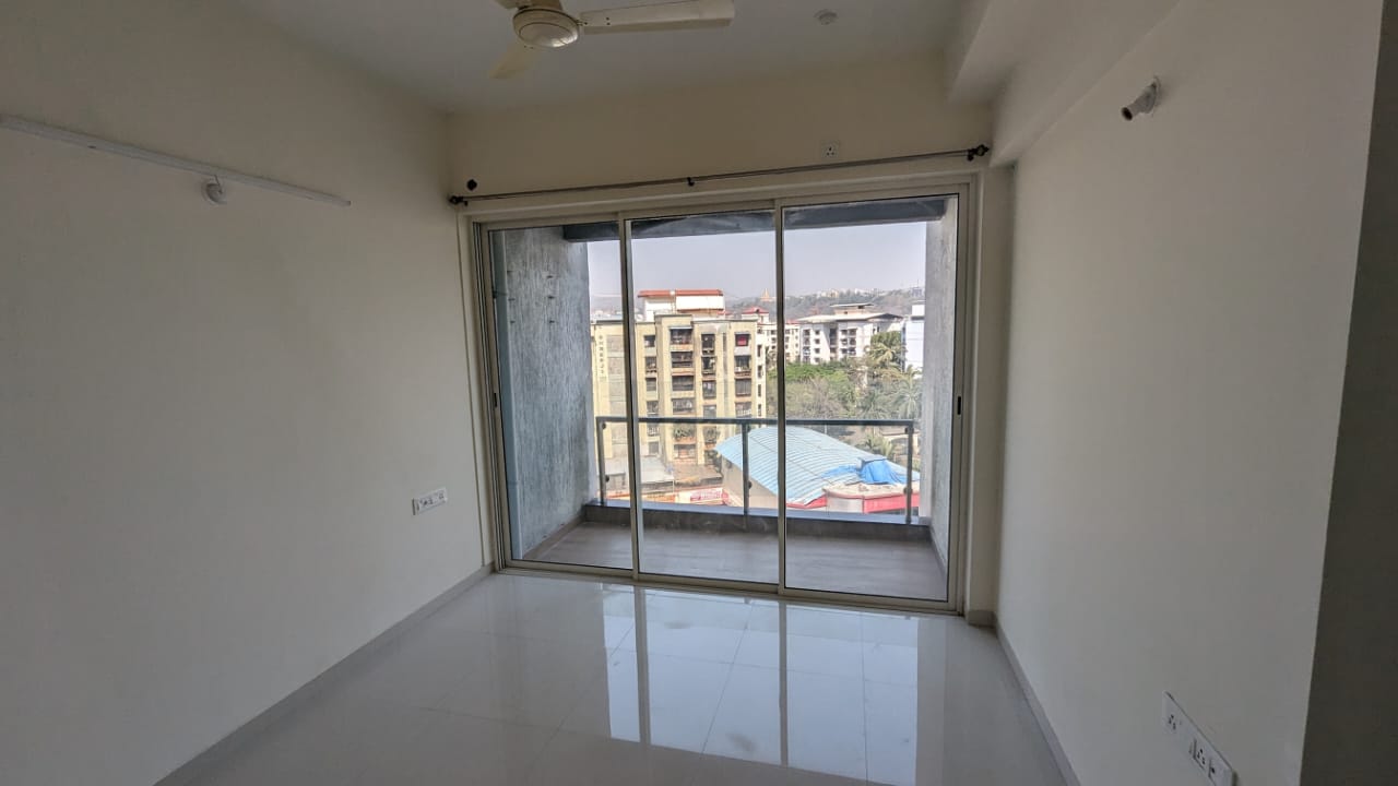 2 BHK Apartment For Rent in L And T Seawoods Residences