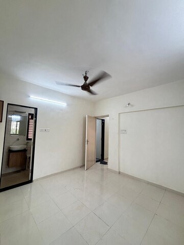 Room in 2 BHK Apartment at Sneh CHS, Nerul – for Rent