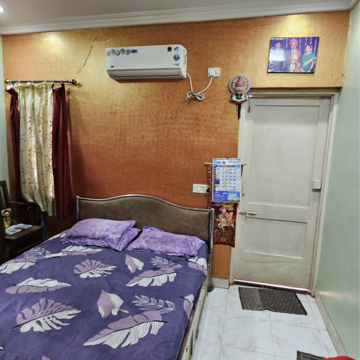 Bedroom in 3 BHK Apartment at Pushpak Park – for Rent