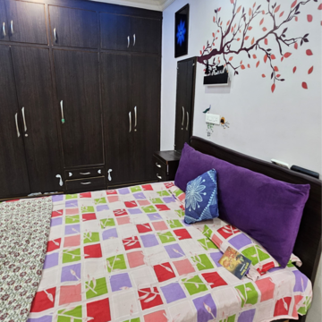 Bedroom in 3 BHK Apartment at Pushpak Park – for Rent