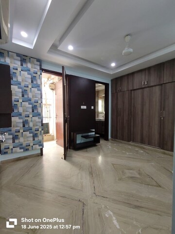 Living Room in 3 BHK Builder Floor at Saket – for Rent