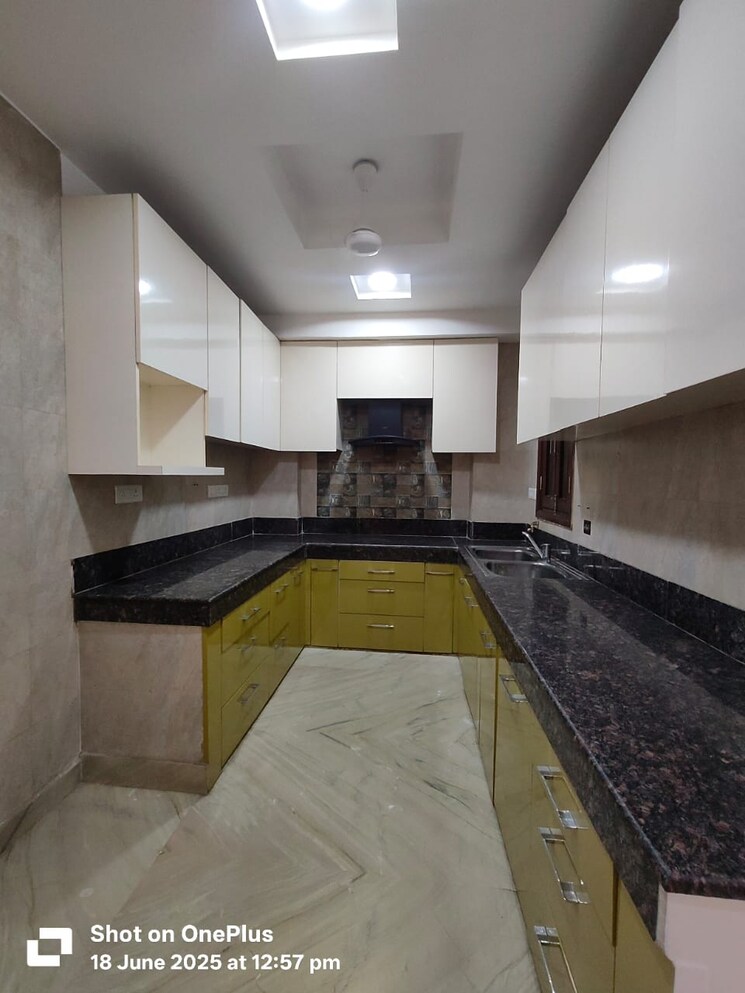 Kitchen, saket 3 Bedroom 2000 Sq.Ft. Builder Floor In Saket Delhi 8926739