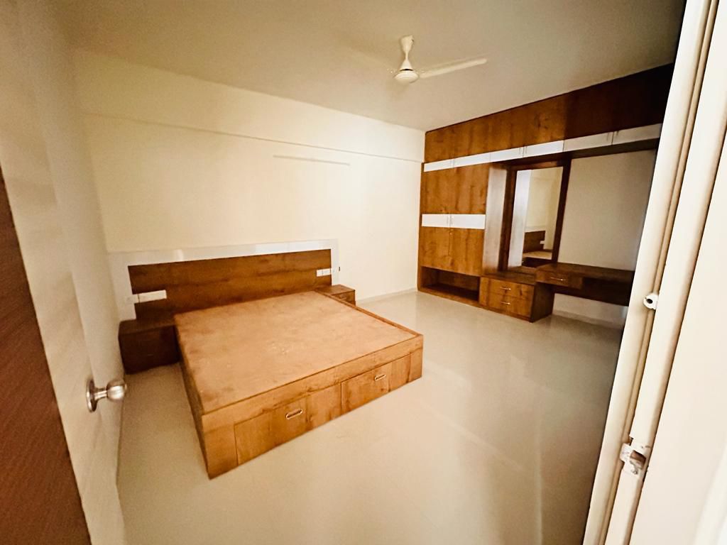 3 BHK 1700 Sq.Ft. Apartment in DS Max Skycity