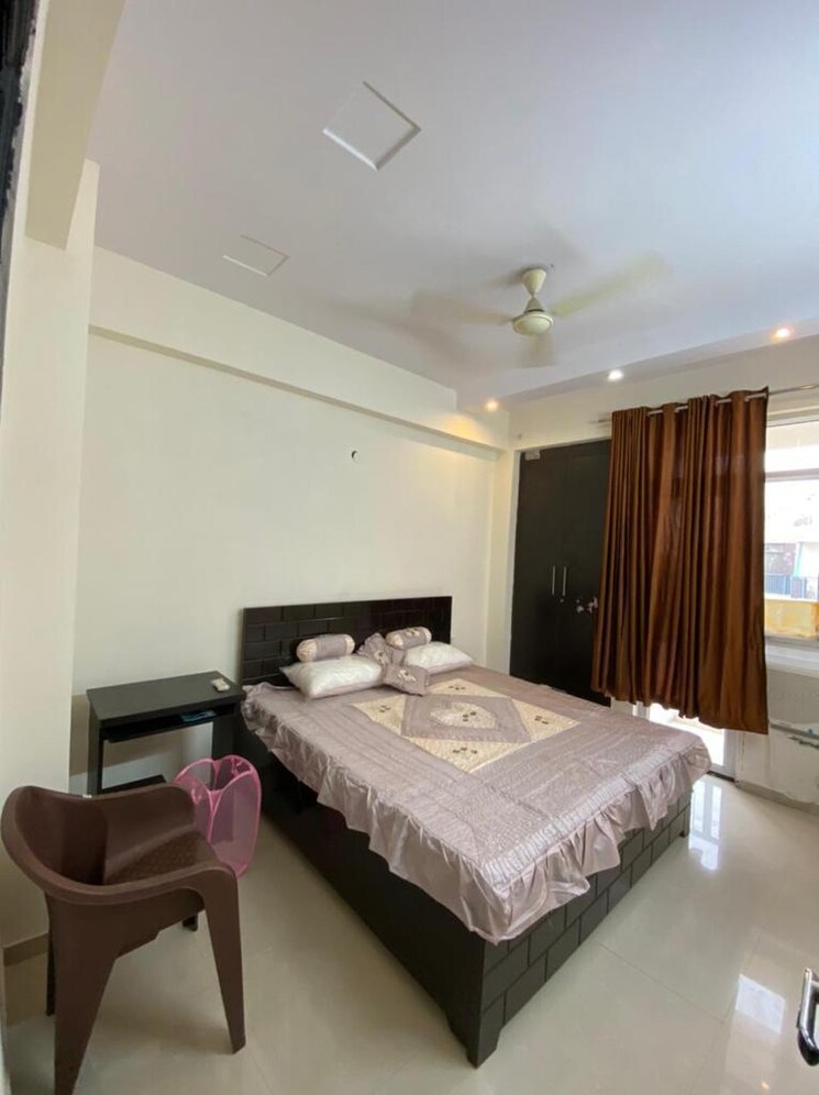 Bedroom, antriksh-golf-view 2.5 Bedroom 1245 Sq.Ft. Apartment In Sector 78 Noida 8926748