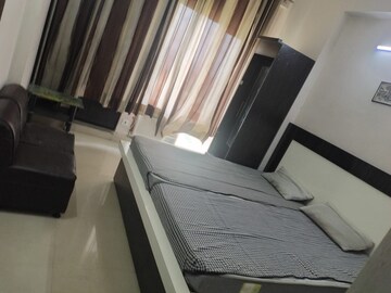 Master Bedroom in 2.5 BHK Apartment at Antriksh Golf View, Sector 78 – for Rent