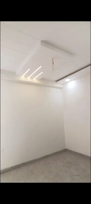 Room in 3 BHK Villa at Sector 10 Greater Noida – for Sale