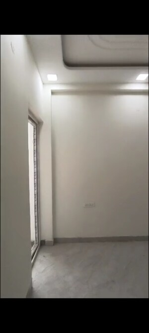 Room in 3 BHK Villa at Sector 10 Greater Noida – for Sale