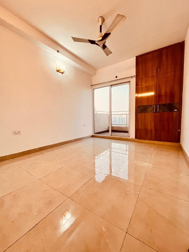 Room, elite-golf-green 2 Bedroom 1255 Sq.Ft. Apartment In Sector 79 Noida 8926754