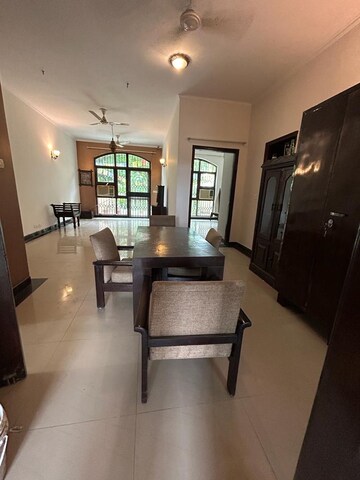 3 BHK Builder Floor For Sale in Sector 23
