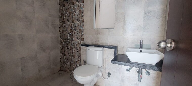 Bathroom, mahagun-mirabella 3 Bedroom 1880 Sq.Ft. Apartment In Sector 79 Noida 8926769