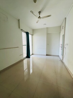 Room in 3 BHK Apartment at Mahagun Mirabella, Sector 79 – for Sale