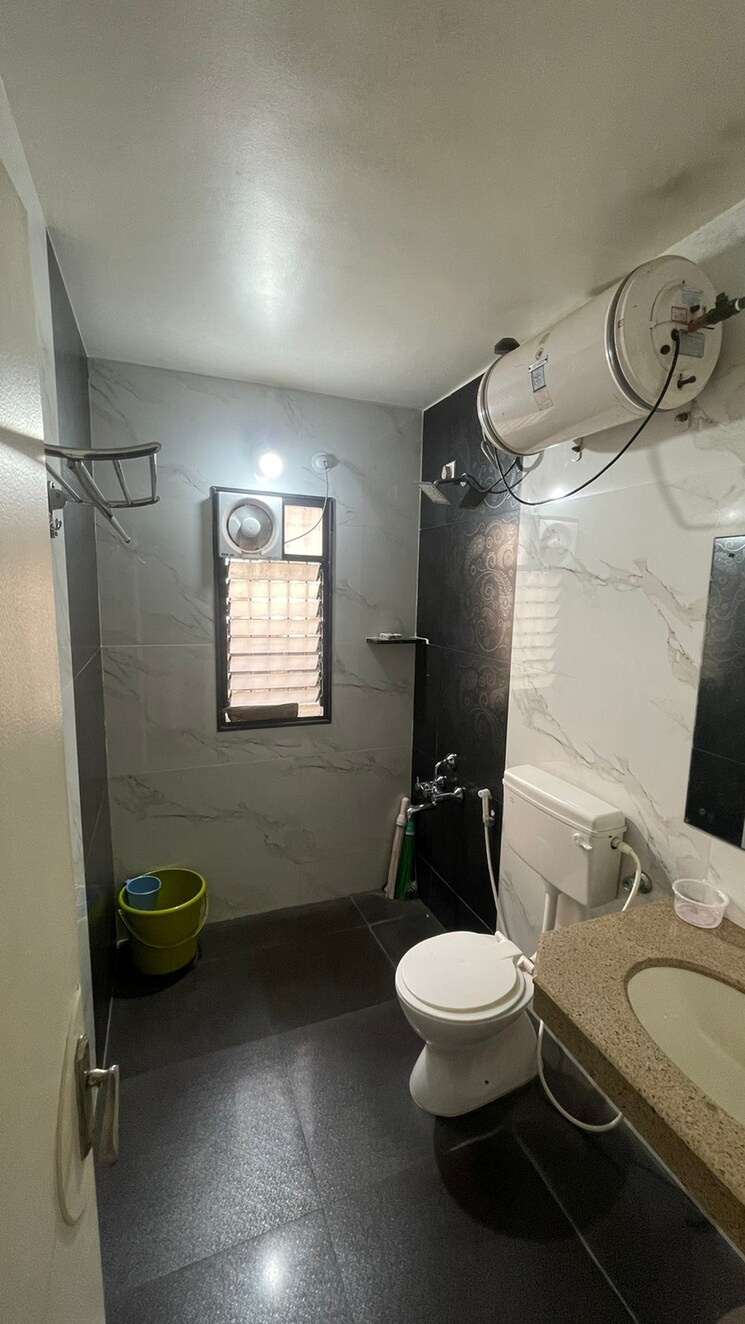 Bathroom, pristine-prolife-1 2 Bedroom 1005 Sq.Ft. Apartment In Wakad Pune 8926768