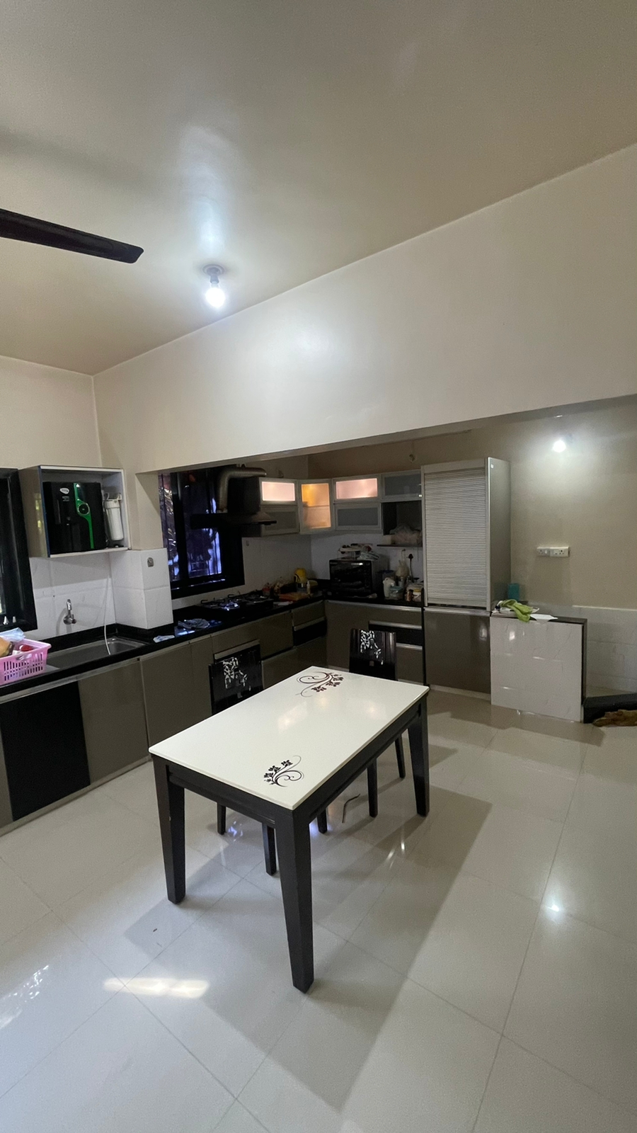 2 BHK Apartment For Sale in Pristine Prolife 1