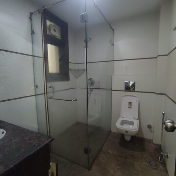 Bathroom in 3.5 BHK Builder Floor at Sector 49 – for Rent