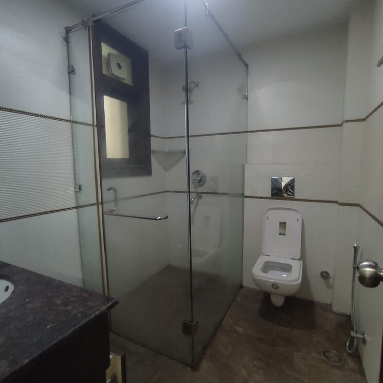 Bathroom, sector 49 3.5 Bedroom 2400 Sq.Ft. Builder Floor In Sector 49 Gurgaon 8926784
