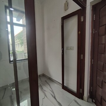 3.5 BHK Builder Floor at Sector 49 – for Rent