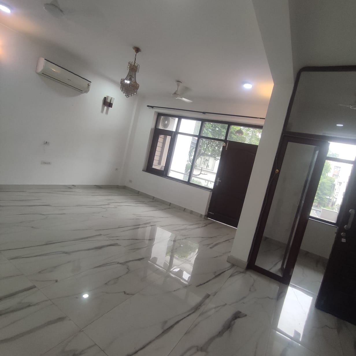 3.5 BHK + Servant Room Builder Floor For Rent in Orange Drive Sector 49 gu