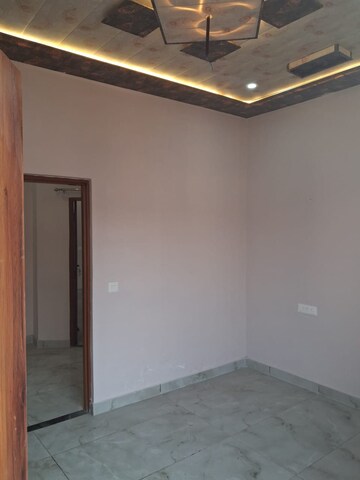 Room in 3 BHK Builder Floor at Dhakoli – for Sale